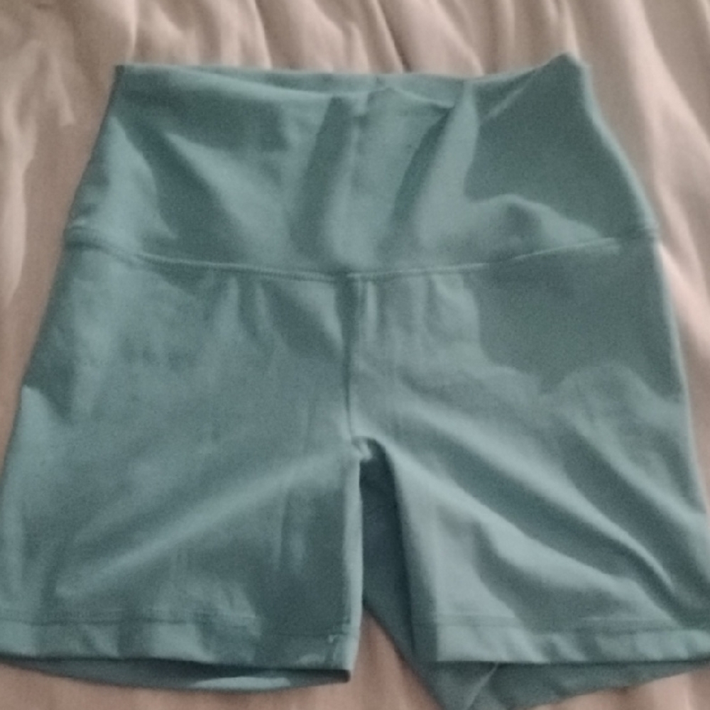 Yogalicious High-Waist Bike Shorts in Aqua Blue - Picture 6 of 6